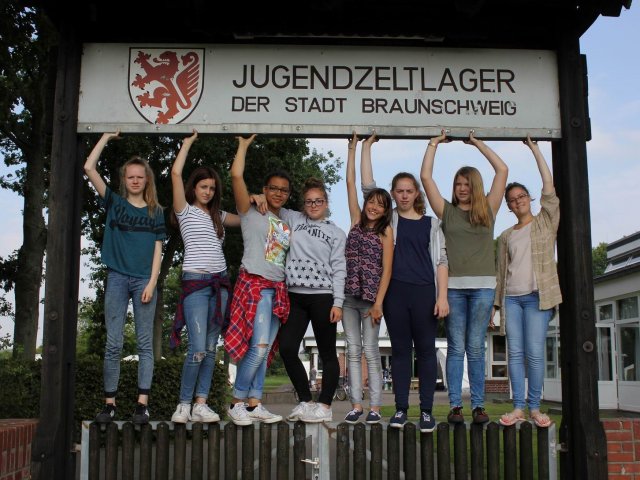 2015dorf08
